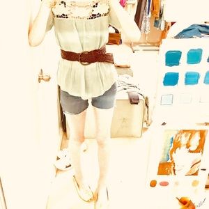 Are belts still cool heritage jeans